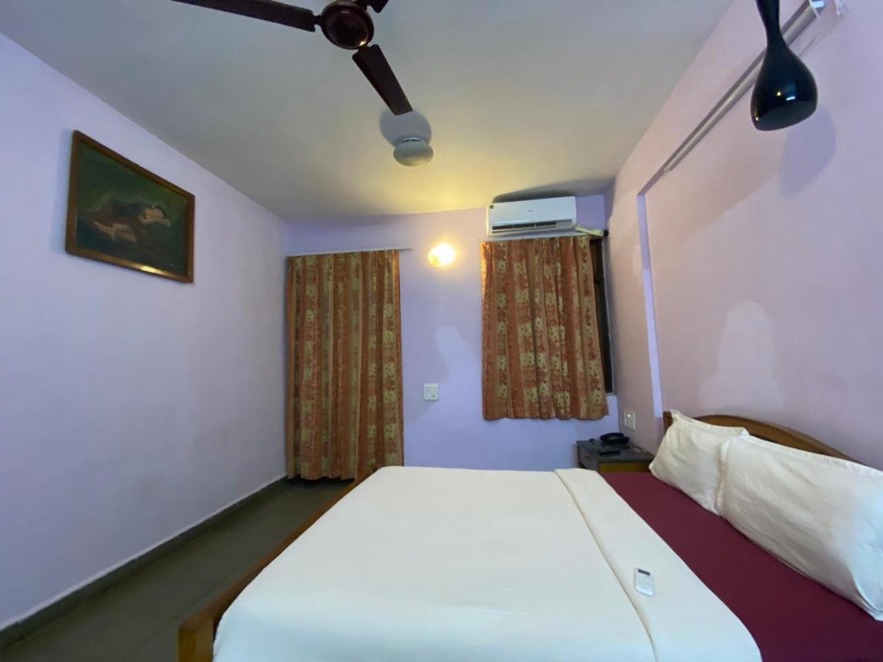 Falcon Resorts By Dia Hotels Calangute Zimmer foto